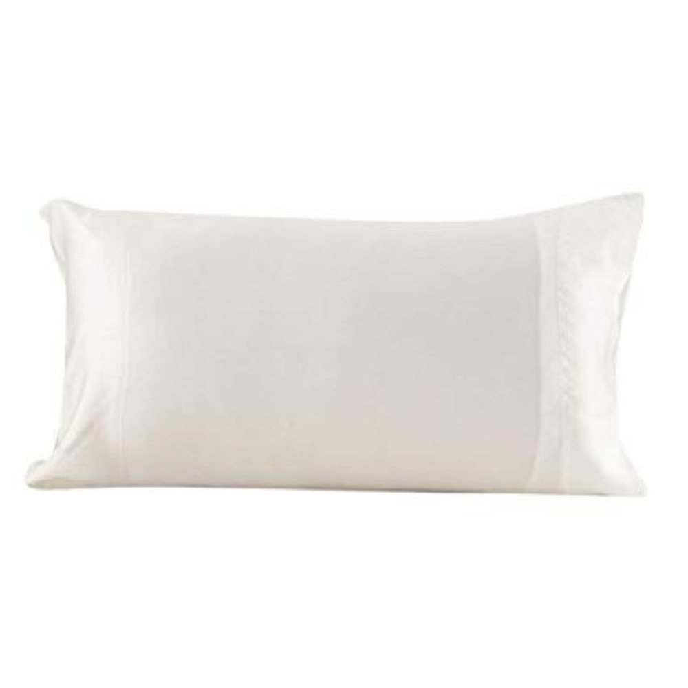 BRAND NEW Lilly Silk Pillowcase